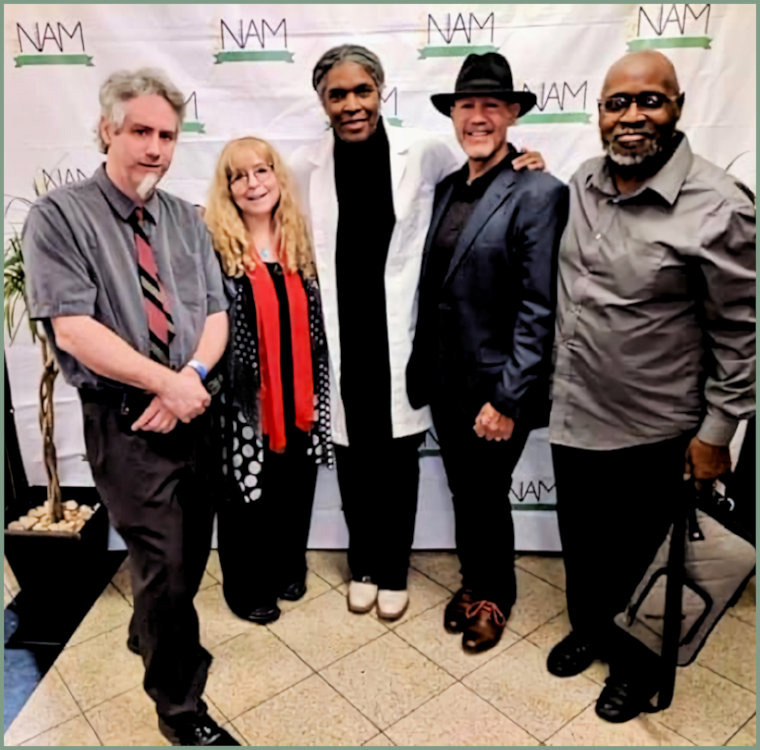 Kaylé Brecher - David and Kayle with Bert and Jeff after our gig 2019 Photo