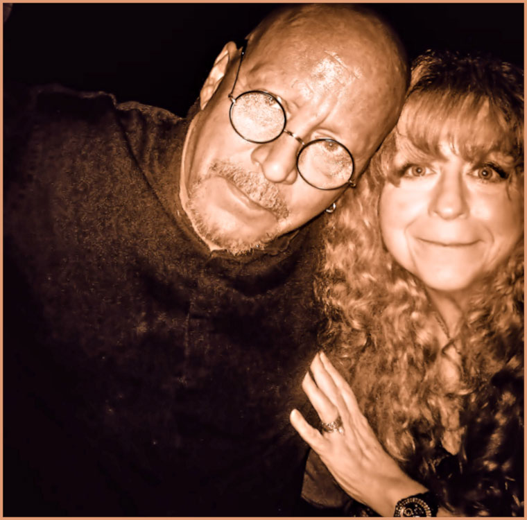 Kayle and Kelly Roberti Photo